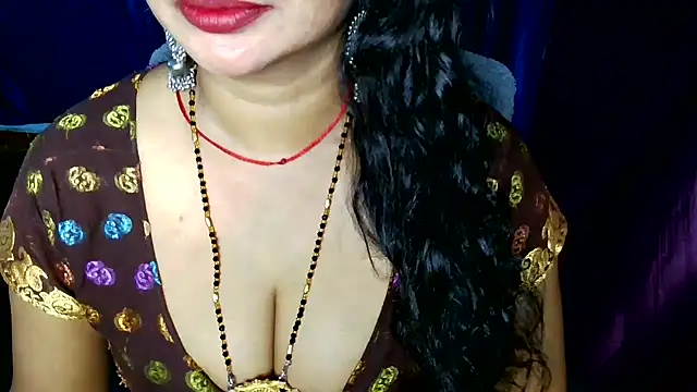 QUEEN SAKHI- online show from 06-12-26, 10:02