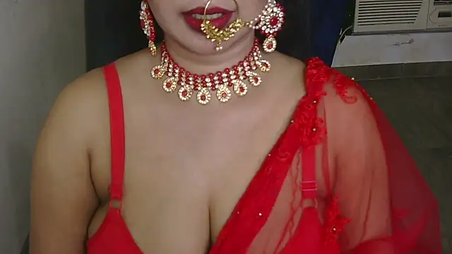 Snapshot of QUEEN_SAKHI- chatting on 10-16-25, 12:24 QUEEN SAKHI- online show from 10-16-25, 12:24