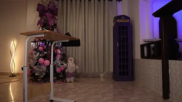 vaniaa95 online show from 11-18-25, 01:10