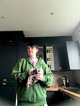 backdoorgalore4you online show from 12-22-25, 09:42