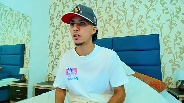 Marcus Jeron online show from 11-24-25, 09:04