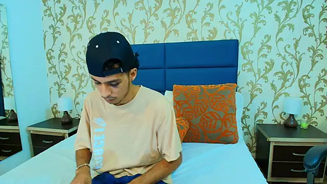 Marcus Jeron online show from 10-28-25, 08:52