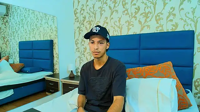 Marcus Jeron online show from 10-26-25, 09:48