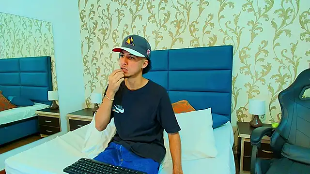 Marcus Jeron online show from 11-22-25, 08:51