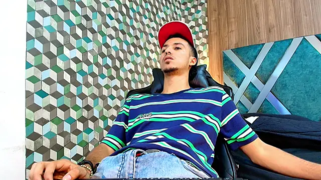 Marcus Jeron online show from 12-14-25, 09:53