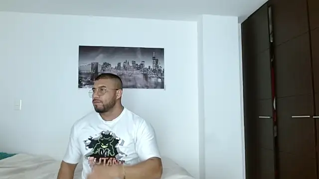 AntonyDAngelo25 online show from 10-02-25, 03:43