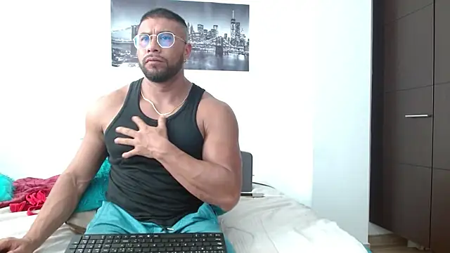 AntonyDAngelo25 online show from 10-25-25, 07:25