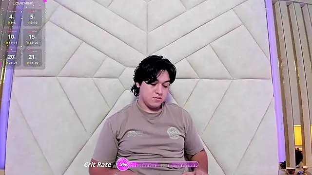 Snapshot of EmilyANDrew_ chatting on 10-06-25, 04:35 EmilyANDrew  online show from 10-06-25, 04:35