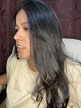 Snapshot of Camila_Bustamante chatting on 10-13-25, 11:38 Camila Bustamante online show from 10-13-25, 11:38