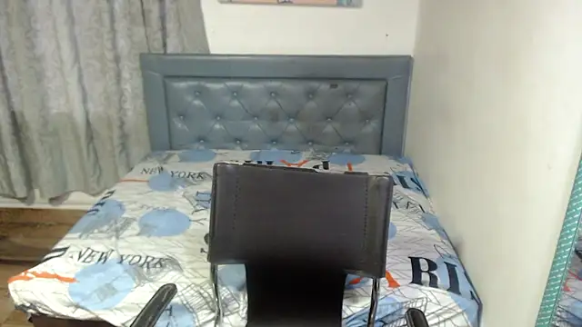 sarah aguilar online show from 01-05-26, 06:44