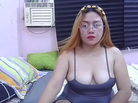 WildPussy4uxx online show from 02-14-26, 02:28