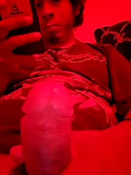 UsaGuy76 online show from 04-12-26, 04:49