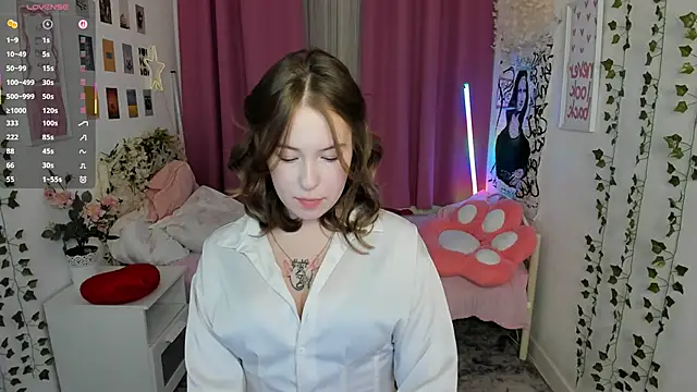 LanaRoselle online show from 03-06-26, 09:32
