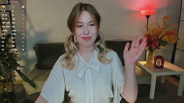 LanaRoselle online show from 11-08-25, 09:29