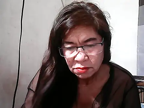 Hottestsexxy Elynnn online show from 04-26-26, 05:38