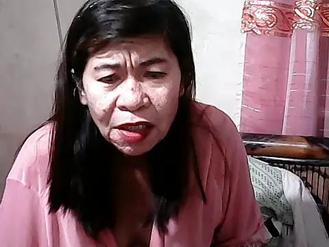 Hottestsexxy Elynnn online show from 02-06-26, 07:15