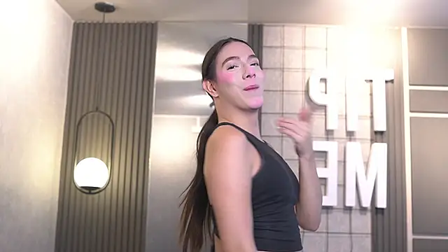 Ariaa Isabell online show from 05-16-26, 01:21