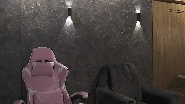 Ariaa Isabell online show from 09-10-25, 06:18