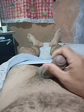 Snapshot of NAUFRAGO_17CM chatting on 06-28-26, 02:18 NAUFRAGO 17CM online show from 06-28-26, 02:18