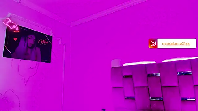 LADY-HOT-SEXY- online show from 12-18-25, 08:45