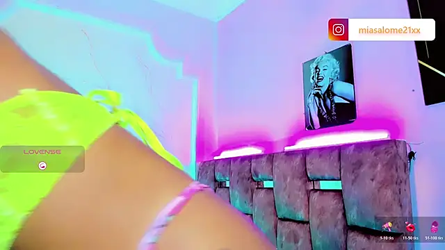 LADY-HOT-SEXY- online show from 11-23-25, 04:00