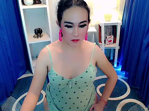 ladydesiree88 online show from 05-09-26, 12:30
