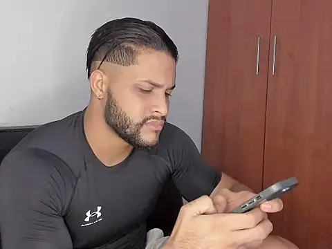 Pier Simons online show from 10-12-25, 06:59