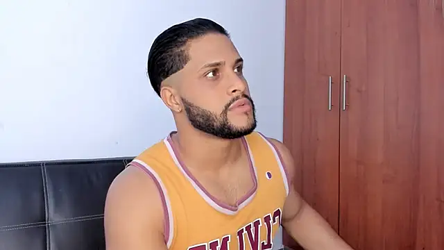 Pier Simons online show from 11-08-25, 03:26