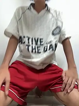 Max Rain online show from 09-20-25, 05:12