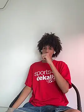 Max Rain online show from 09-19-25, 04:44