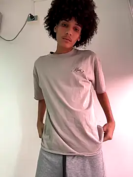 Max Rain online show from 10-23-25, 03:21