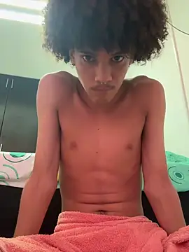 Max Rain online show from 10-17-25, 10:00