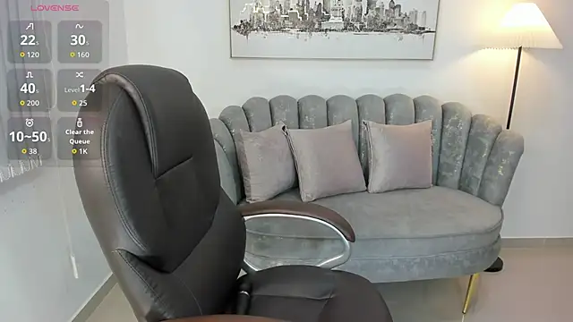 July Adams online show from 04-05-26, 04:08