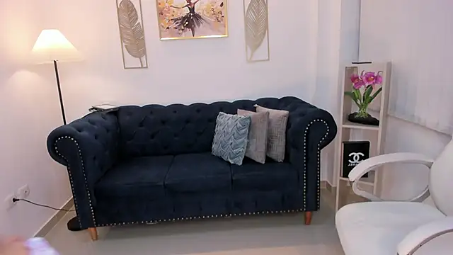 July Adams online show from 04-08-26, 04:14