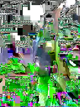 Chloe Leaozinho online show from 10-05-25, 10:44