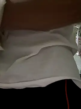 Snapshot of yourcrush0123 chatting on 10-10-25, 05:30 yourcrush0123 online show from 10-10-25, 05:30