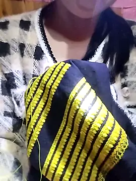 Tiyir597 online show from 11-01-25, 02:33