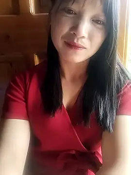 Snapshot of Tiyir597 chatting on 09-10-25, 03:05 Tiyir597 online show from 09-10-25, 03:05