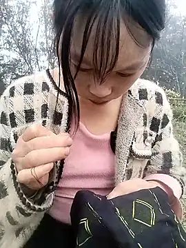 Tiyir597 online show from 02-10-26, 03:27