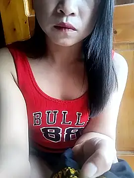 Snapshot of Tiyir597 chatting on 09-14-25, 03:40 Tiyir597 online show from 09-14-25, 03:40
