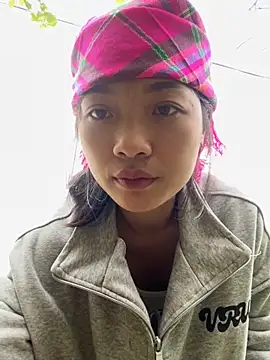 Phayphay77 online show from 11-04-25, 03:43