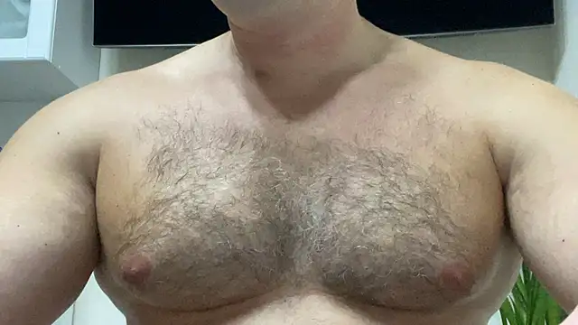 Snapshot of BrianJohnson_ chatting on 10-19-25, 04:32 BrianJohnson  online show from 10-19-25, 04:32