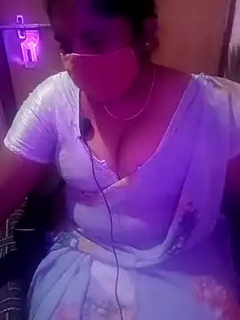 Jessi 25 online show from 02-13-26, 04:51