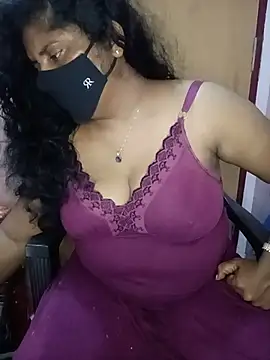 Jessi 25 online show from 05-18-26, 05:29