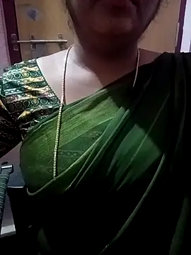 Jessi 25 online show from 04-01-26, 12:24