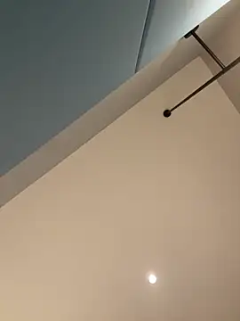 xiao-mo520 online show from 12-04-25, 02:27