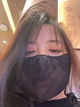 xiao-mo520 online show from 10-19-25, 08:39