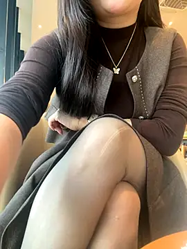 xiao-mo520 online show from 11-13-25, 09:24