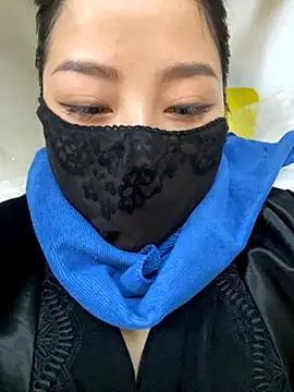 xiao-mo520 online show from 11-06-25, 10:41