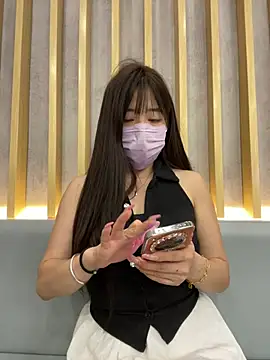 Snapshot of xiao-mo520 chatting on 07-09-26, 11:10 xiao-mo520 online show from 07-09-26, 11:10
